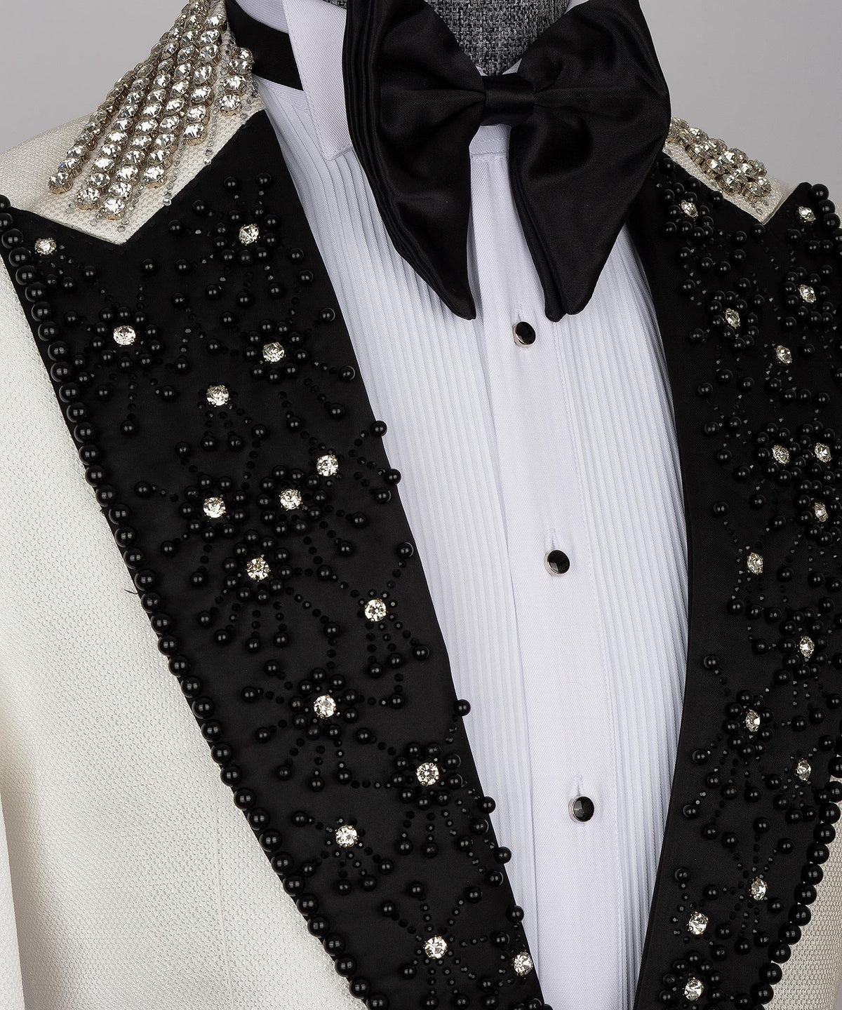Valerio Milano Men's White Front One Button Custom Desing Classic Vest Suit And Pant