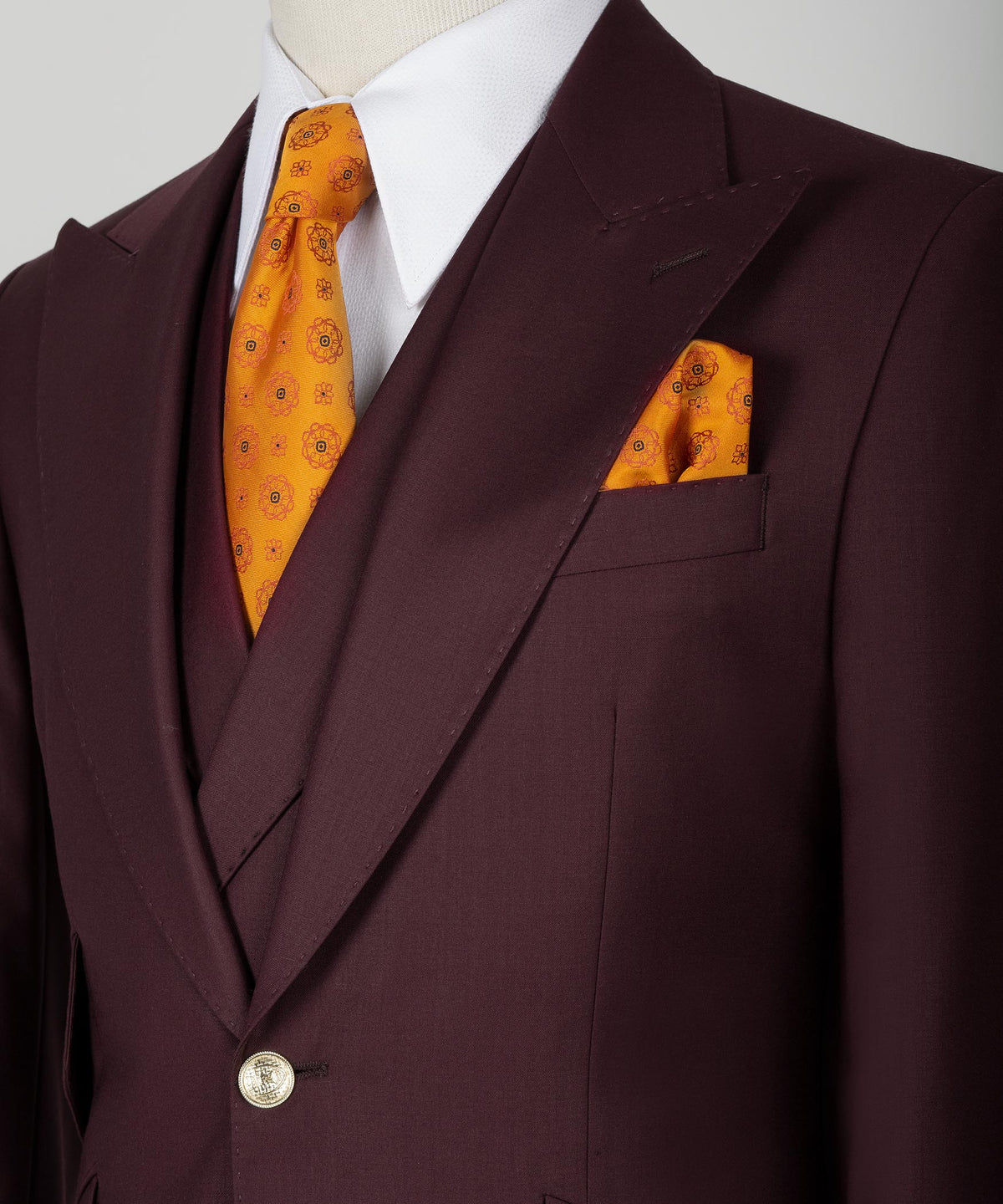 Valerio Milano 3-Piece Italian Men's Suit Burgundy 100% Wool Golden Button Business Classic Suit