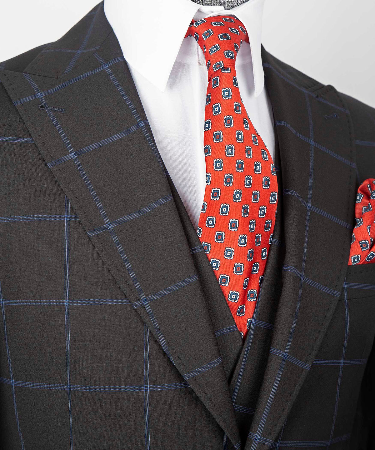 Valerio Milano 3-Piece Italian Men's Suit -Black 100% Wool 2 Front Button Classic Suit Straight Leg Trousers