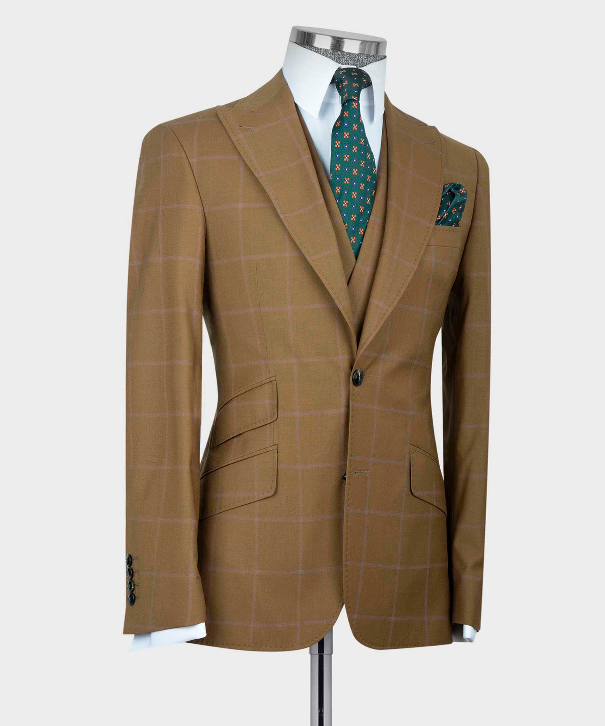 Valerio Milano 3-Piece ItalianMen's suit 100% Wool Point Seam Front 2 Button Classic Suit W/ Straight Leg Trousers