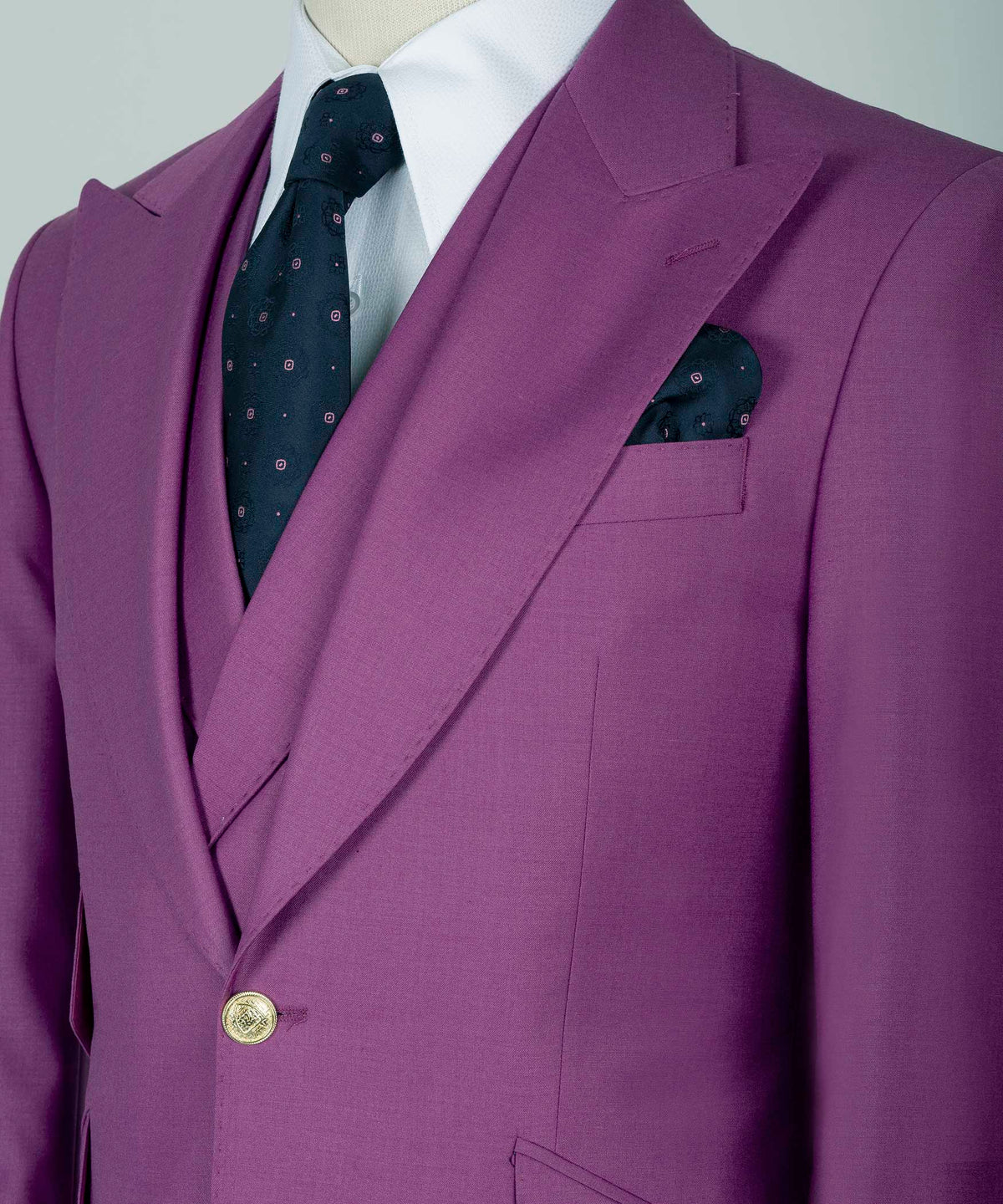 Valerio Milano 3-Piece Italian Men's Suit Fuchia 100% Wool Business Classic Vest Suit Straight Leg Trousers