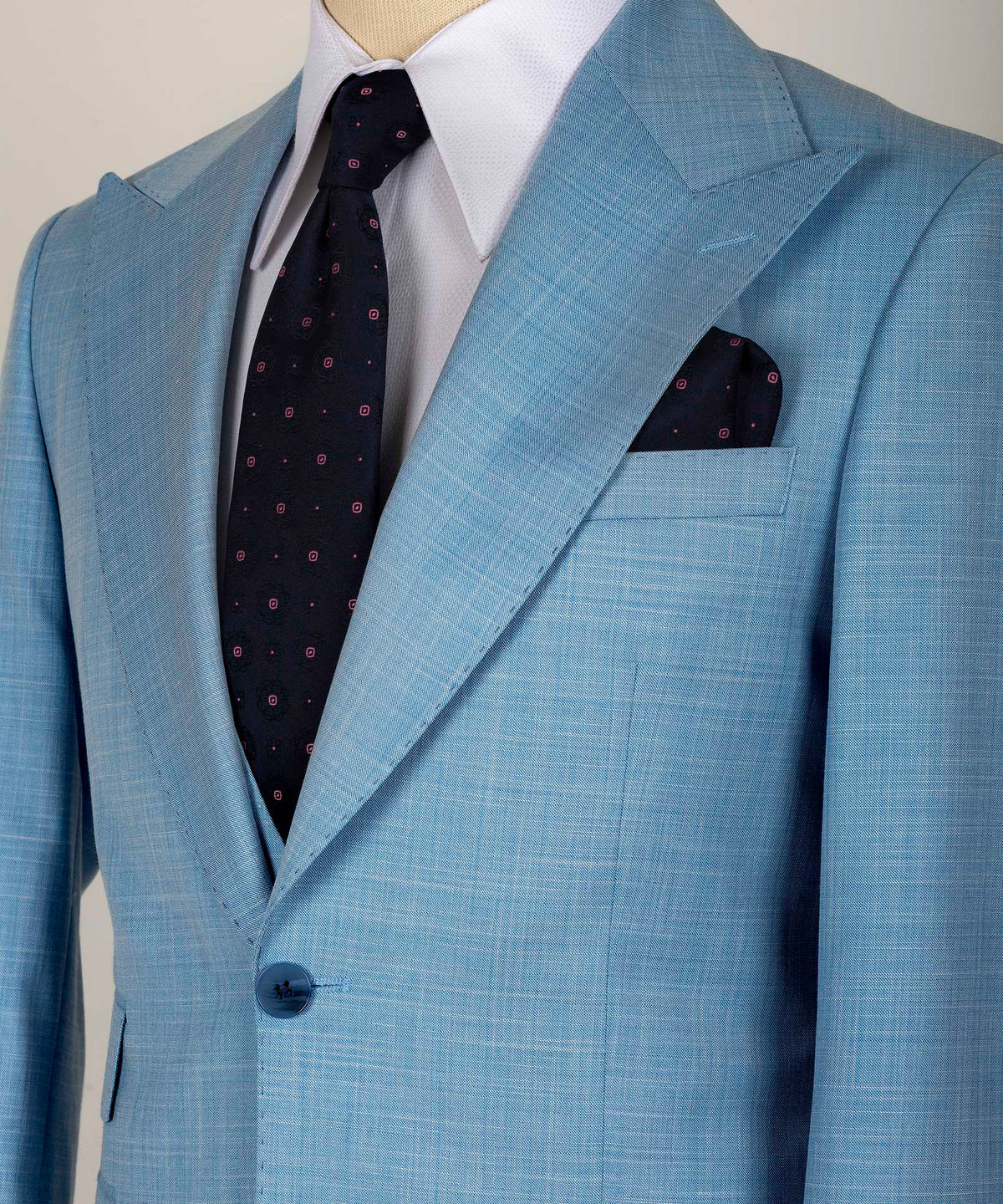 Valerio Milano 3-Piece Italian Men'sSuit- Blue 100% Wool Front 2 Button Vest Classic Suit W/ Straight Leg Trousers